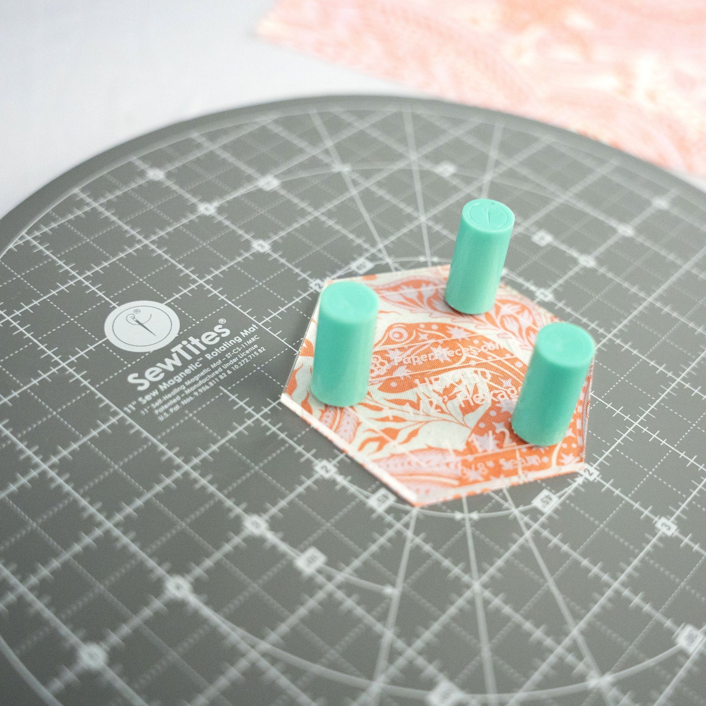 BUNDLE: Sew Magnetic 11" Rotating Self-Healing Cutting Mat + Boosters 6-Pack