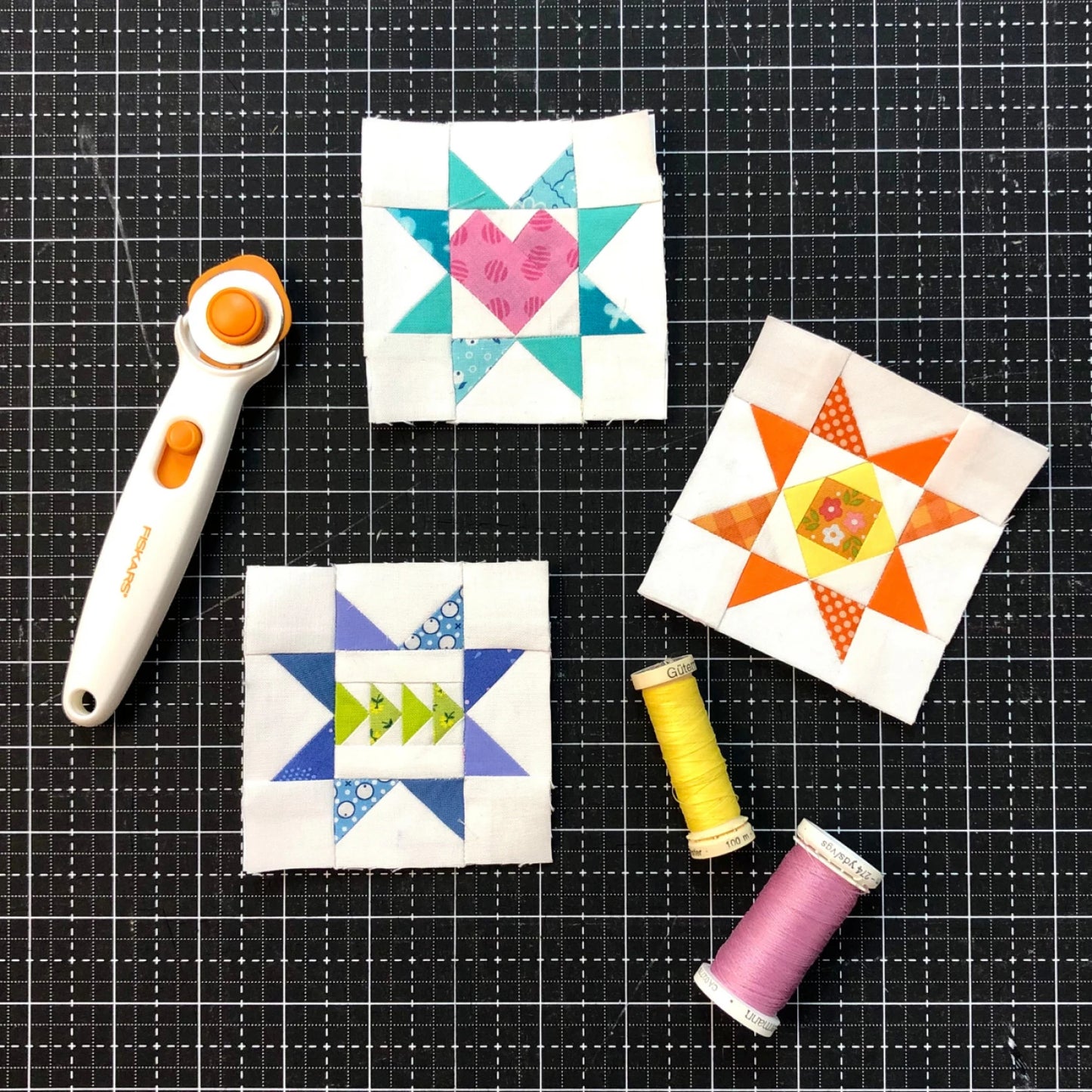 Scrappy Stars 3" Foundation Paper Piecing Pad - Leila Gardunia