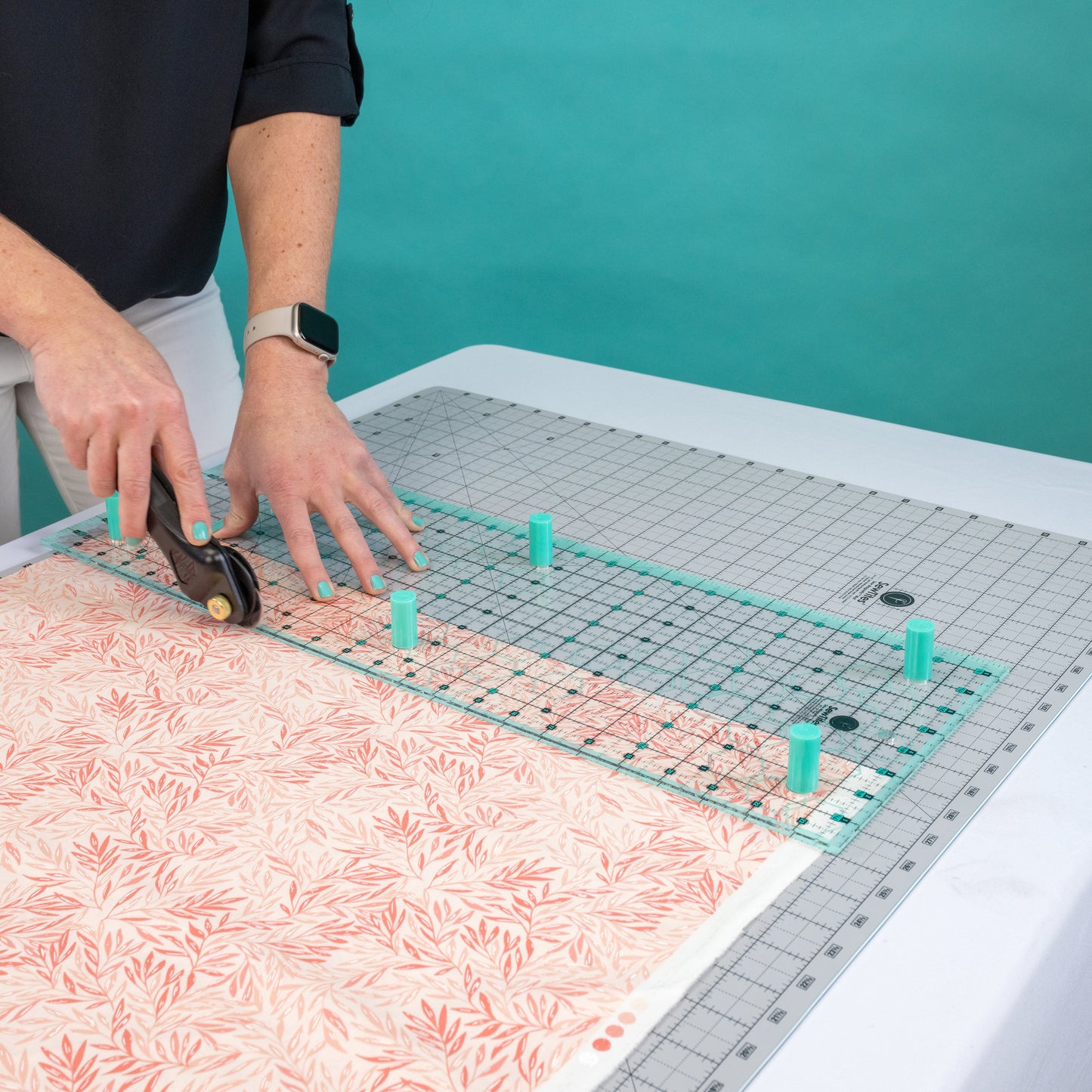 PRE-ORDER: Sew Magnetic 24" x 42" Self-Healing Cutting Mat